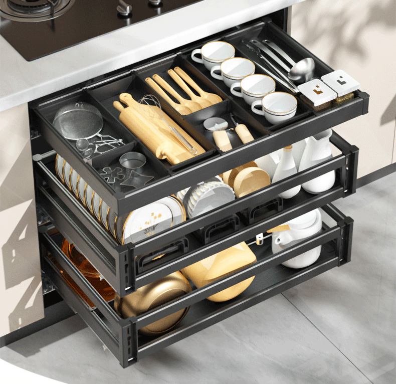 Merită instalate coșurile multistrat din oțel inoxidabil și aluminiu în dulapurile de bucătărie? Merită instalate coșurile multistrat din oțel inoxidabil și aluminiu în dulapurile de bucătărie?